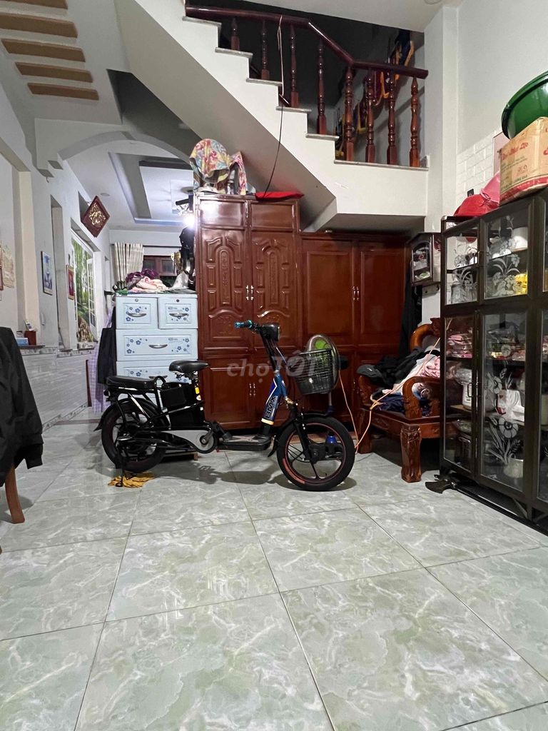 xe vừa thay bình mới cho mẹ. Mua bán Xe điện tại Thành phố Dĩ An Bình Dương được đăng bởi văn minh hình 2