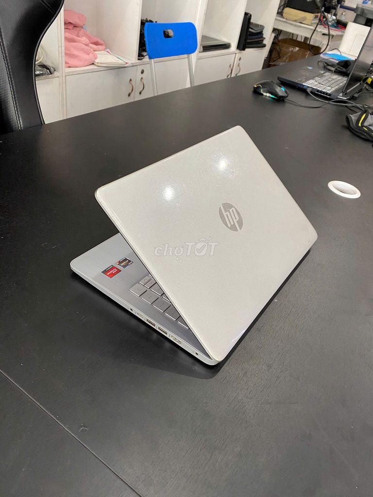 HP 14s fq R5 5500U 8GB/512GB Bạc Like New. Mua bán Laptop tại Quận Gò Vấp Tp Hồ Chí Minh được đăng bởi LapTop HD hình 1