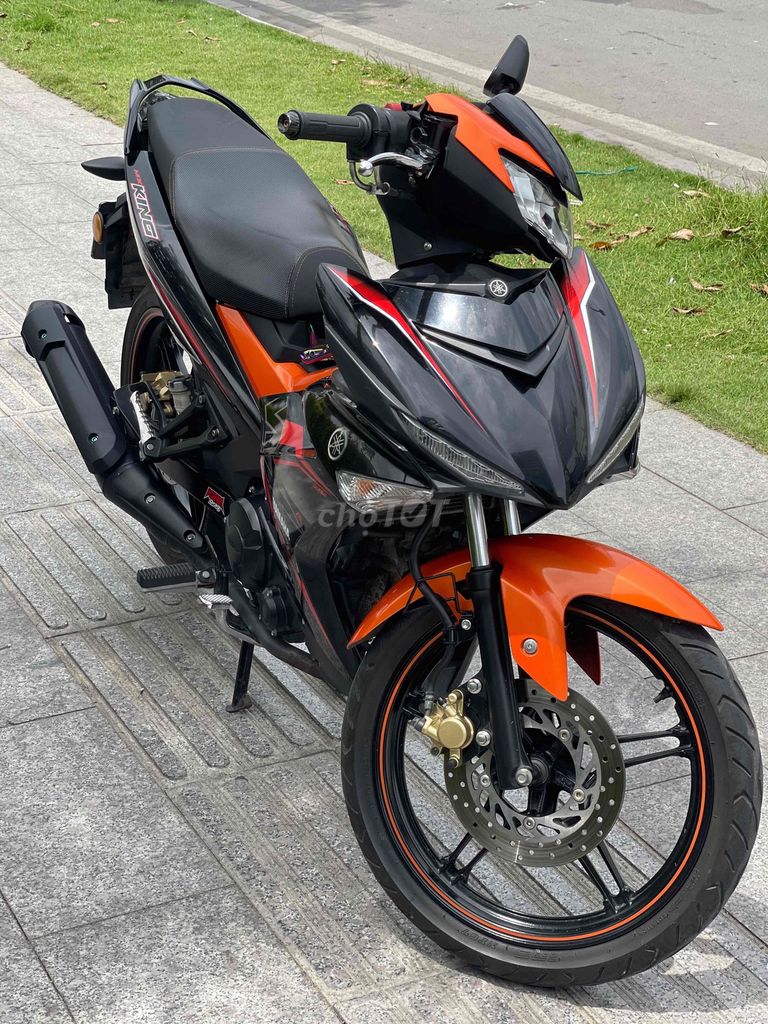 Возбудитель Yamaha 150 2019, черный, оранжевый