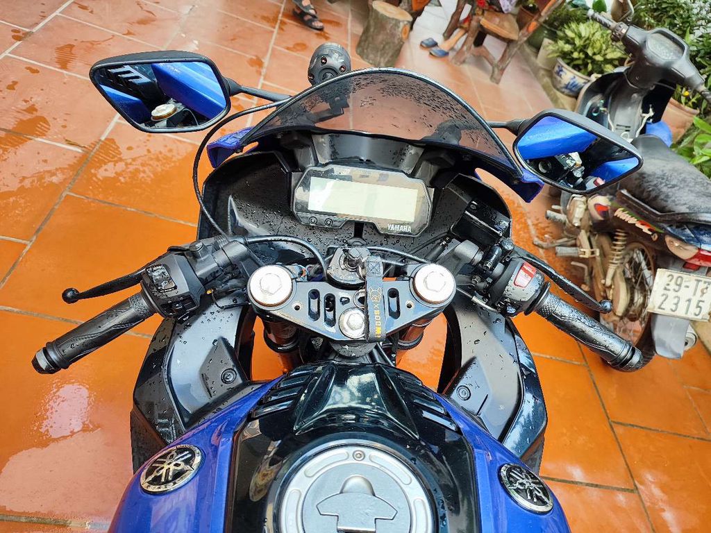 R15 v3. Mua bán Xe máy tại Huyện Đông Anh Hà Nội được đăng bởi Anh dũng hình 2