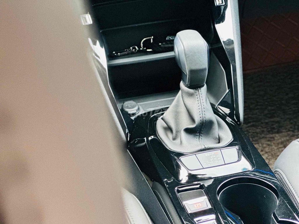 Peugeot 2008 2023 GT Line 1.2 AT - 15000 km. Mua bán Ô tô tại Thành phố Thủ Đức Tp Hồ Chí Minh được đăng bởi THẮNG NGUYỄN hình 11