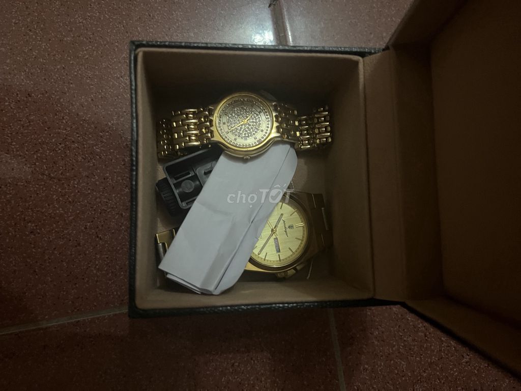 Đồng hồ đeo tay Nữ Vàng Thụy Sĩ. Mua bán Đồng hồ tại Huyện Đông Anh Hà Nội được đăng bởi Nguyễn Mạnh Linh hình 1