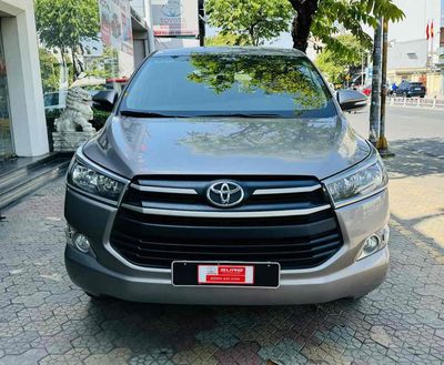 Toyota Innova 2.0G 2017 giá thương lượng mạnh.