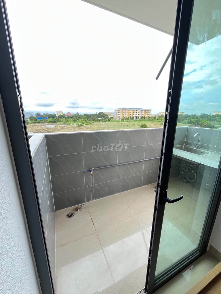 Cho thuê căn hộ khu ĐT FPT full nội thất, view đẹp