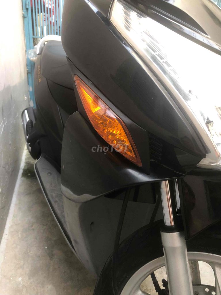 CLICK 110 MÀU ĐEN Đ/K 2008. Mua bán Xe máy tại Quận 3 Tp Hồ Chí Minh được đăng bởi trần tuấn khanh hình 10