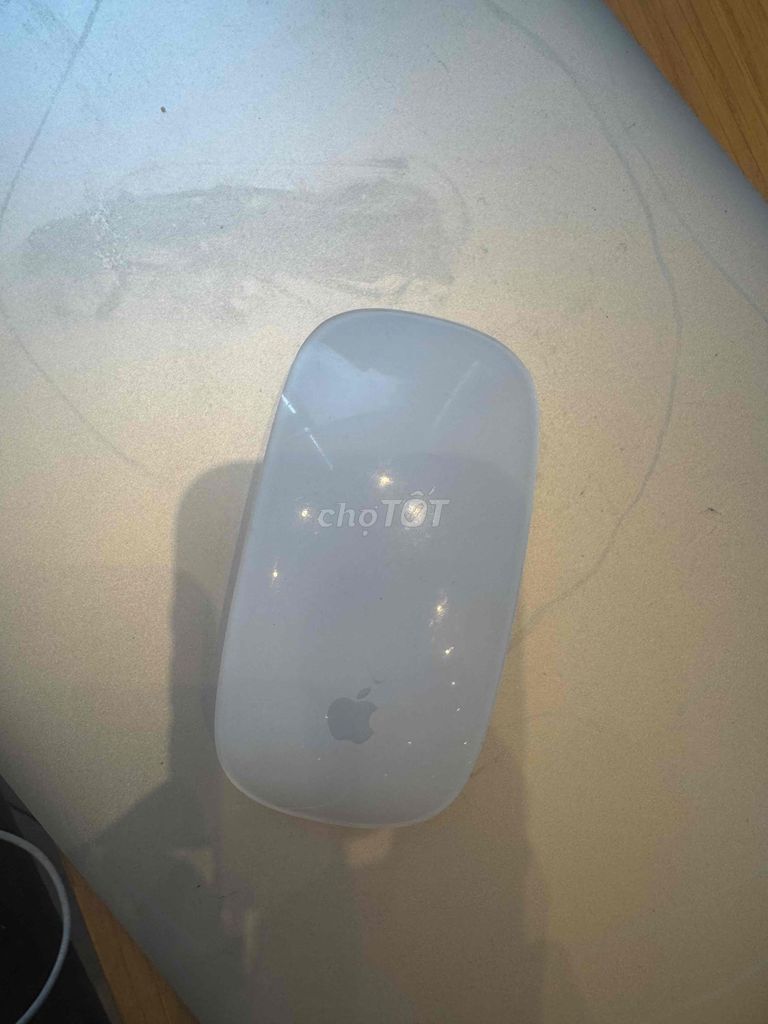 Apple MacBook Air Bạc + chuột. Mua bán Laptop tại Quận 4 Tp Hồ Chí Minh được đăng bởi Trâm hình 1