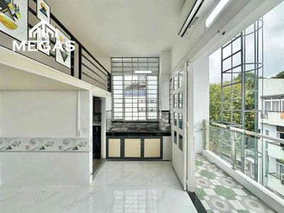 TRỐNG SẴN 2 DUPLEX MỚI NGAY ĐẦM SEN - THANG MÁY - BẢO VỆ