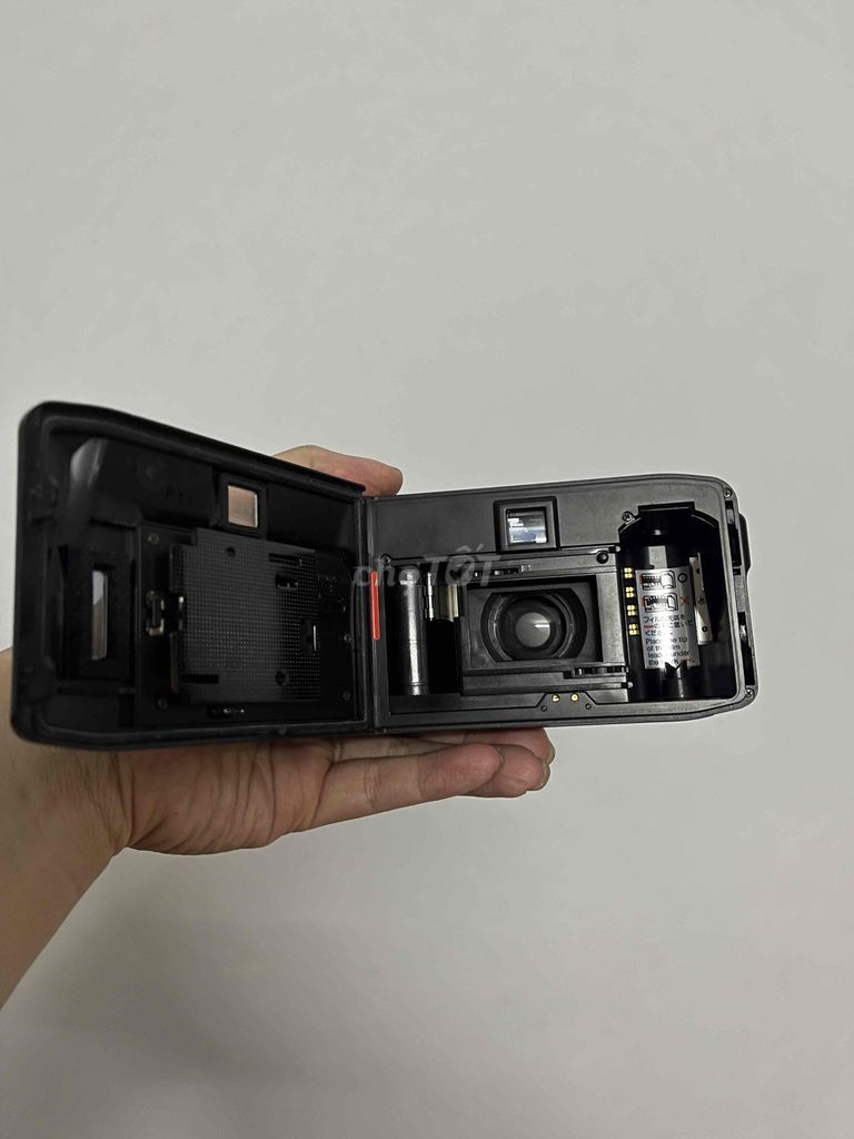 Yashica T3