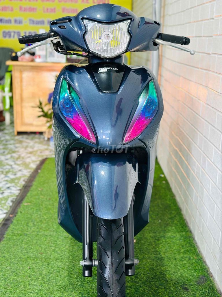 cần bán vision 2021, hỗ trợ trả góp. Mua bán Xe máy tại Thành phố Đồng Xoài Bình Phước được đăng bởi Ly Hai hình 6