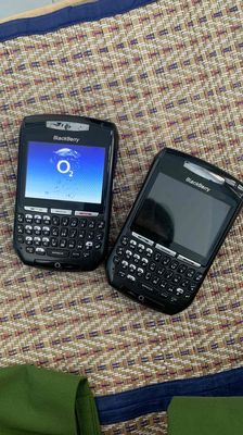 02 em Blackberry 8707G không nhu cầu sử dụng