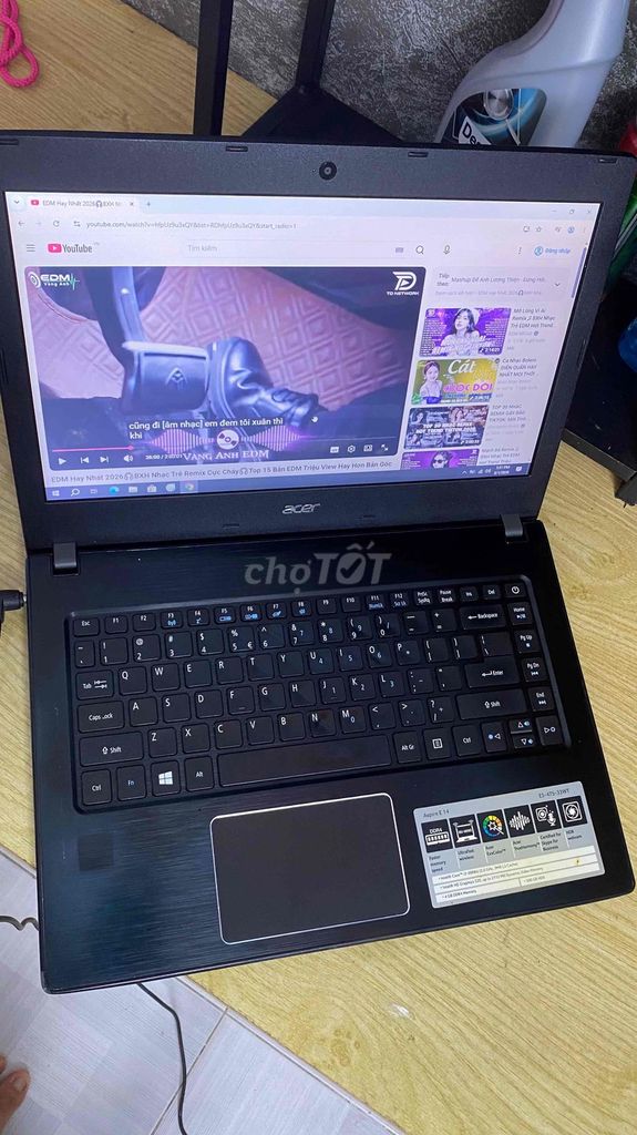Laptop acer 14inch thế hệ 6 máy nhanh mượt. Mua bán Laptop tại Quận Tân Phú Tp Hồ Chí Minh được đăng bởi Phát Triển hình 1