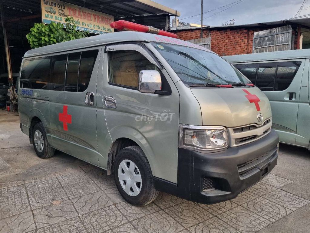 TOYOTA HIACE AMBULANCE 2011 DẦU. Mua bán Ô tô tại Quận 12 Tp Hồ Chí Minh được đăng bởi trung hình 3