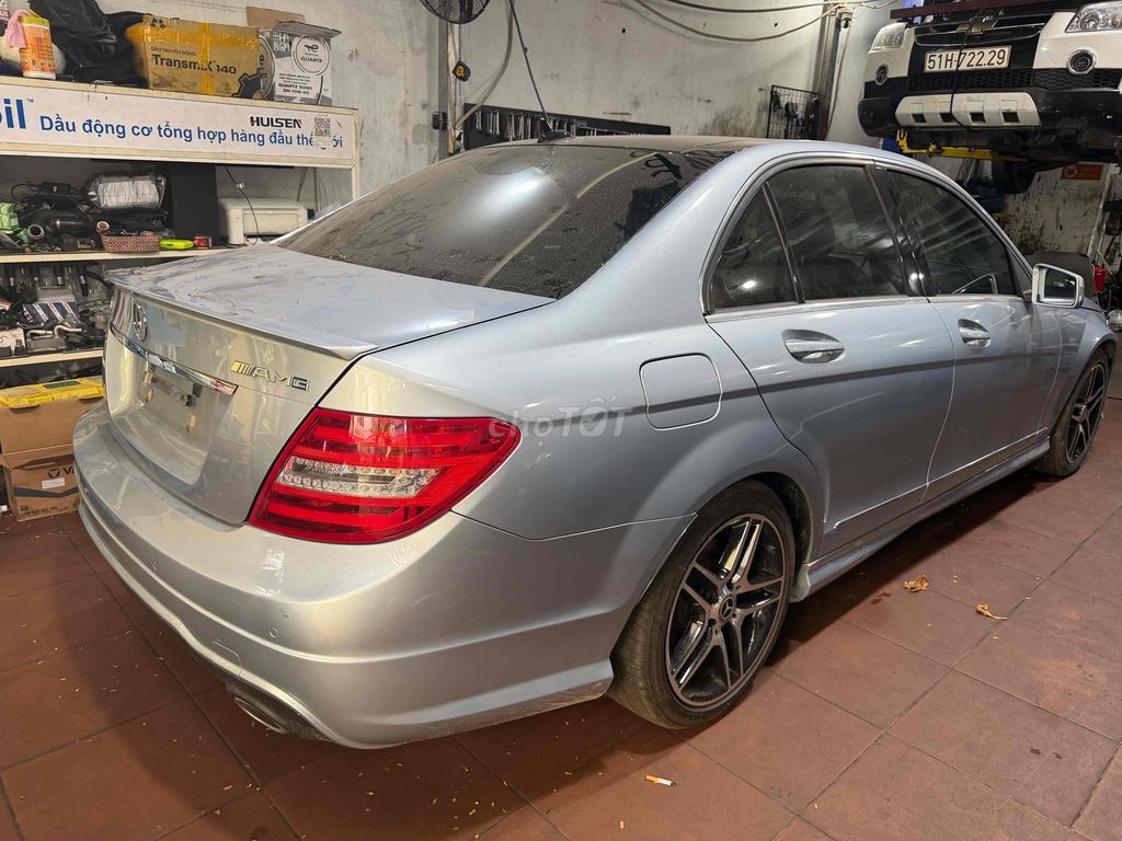 Mercedes-Benz C300 AMG 2013 Bạc 154284 km. Mua bán Ô tô tại Quận 7 Tp Hồ Chí Minh được đăng bởi Tuan hình 9
