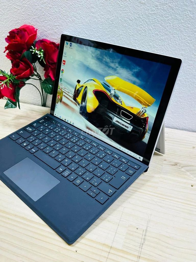 Microsoft Surface Pro 5 i5-7300U 8GB/256GB. Mua bán Laptop tại Quận Hà Đông Hà Nội được đăng bởi Huyen HanTT hình 1