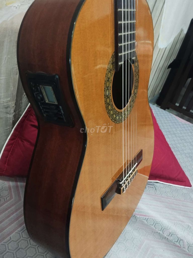 Đàn guitar Classic EQ MET-B12. Mua bán Nhạc cụ tại Thị xã Điện Bàn Quảng Nam được đăng bởi Phan Nam hình 1
