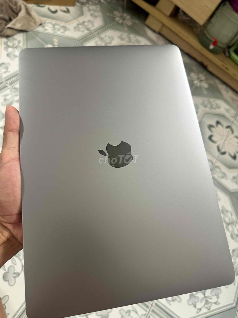 bán macbook air 2020 i3 ram 8gb ssd 256. Mua bán Laptop tại Quận Long Biên Hà Nội được đăng bởi quang huy  hình 1