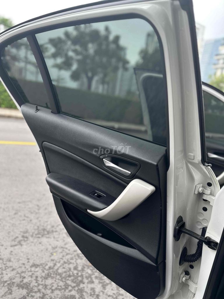 BMW 1 Series 2013 116i - 122000 km