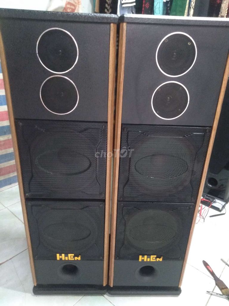 Bán cặp loa đứng bass 25cm hàng xịn karaoke