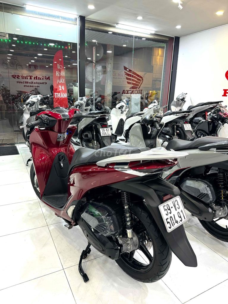 sh125abs đỏ đen Sporty bstp zin keng .. Mua bán Xe máy tại Quận Phú Nhuận Tp Hồ Chí Minh được đăng bởi XeMáy MinhThứ59  hình 7