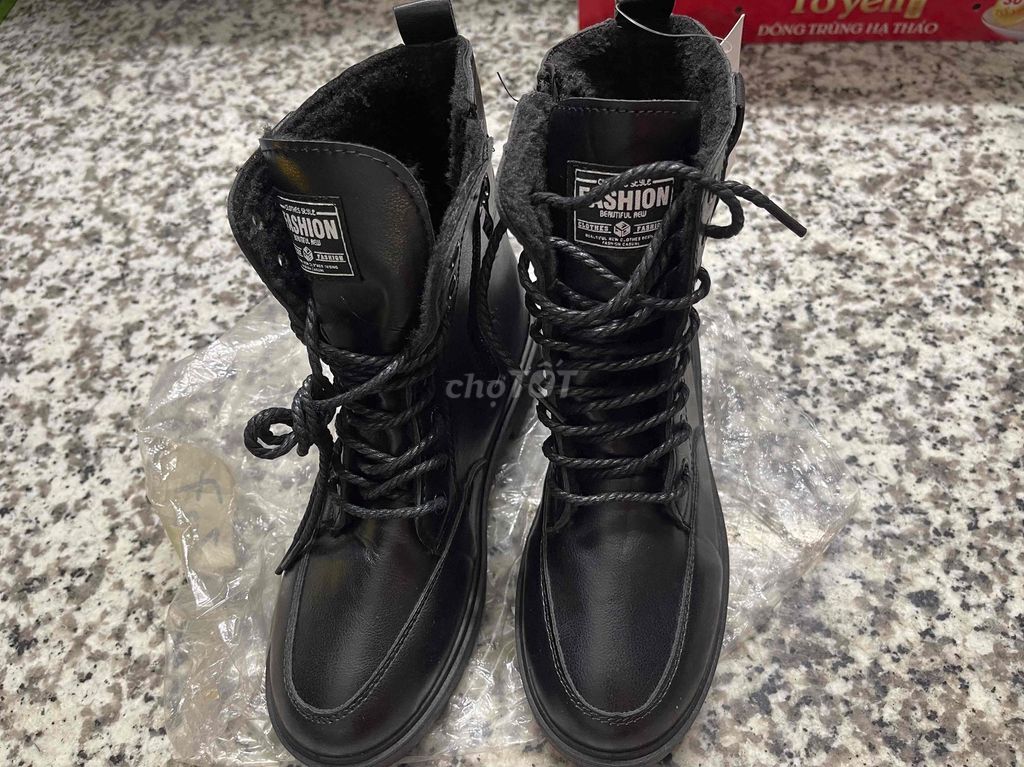 boot nữ size 37 new