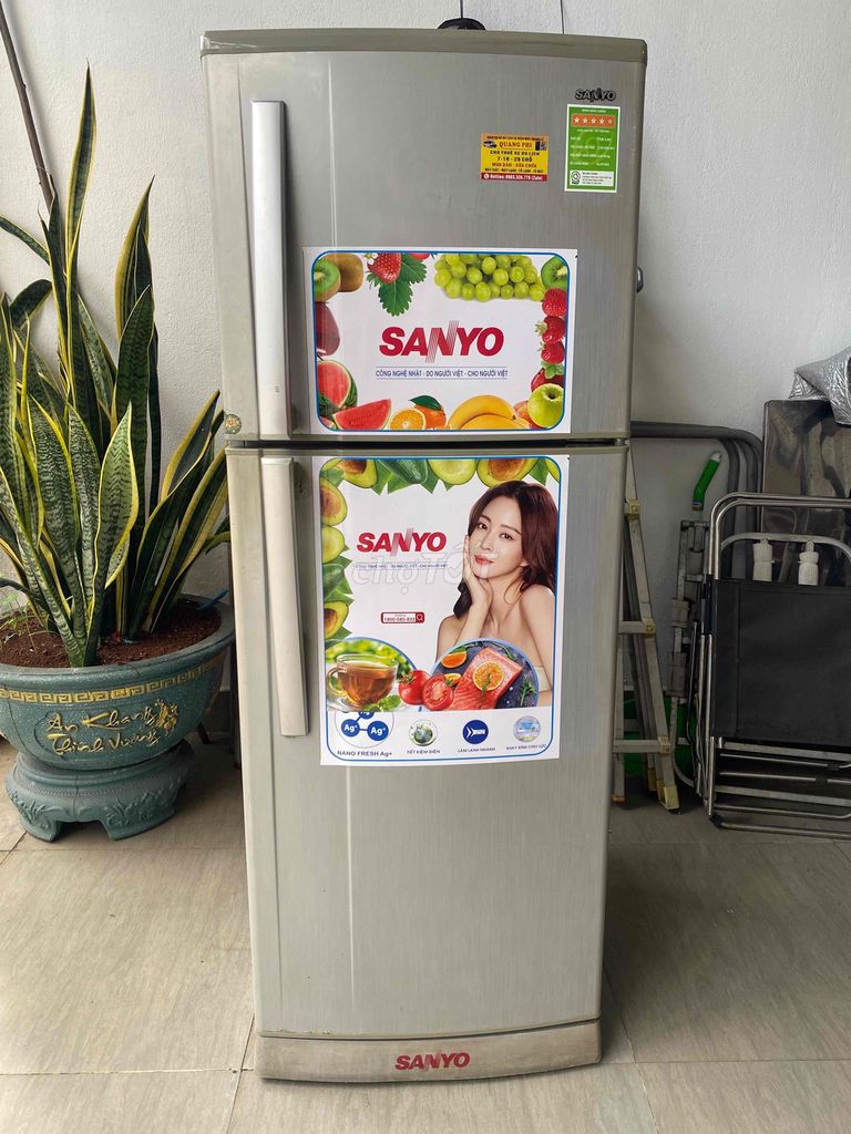 Tủ lạnh sanyo 205 lít Tiết kiệm điện , nguyên zin. Mua bán Tủ lạnh tại Thị xã Phú Mỹ Bà Rịa - Vũng Tàu được đăng bởi Nguyễn Quang Phi hình 1