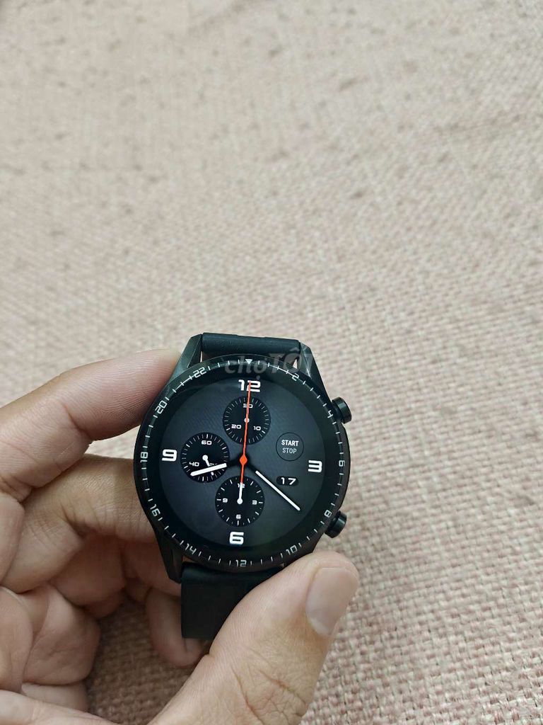 Huawei Watch GT2 Sport 46mm ngoại hình đẹp