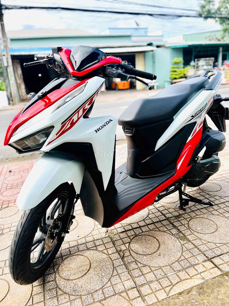 cầm đồ thanh lý Vario đk2022 trắng đỏ. Mua bán Xe máy tại Huyện Gò Công Đông Tiền Giang được đăng bởi Ngọc Hường hình 2