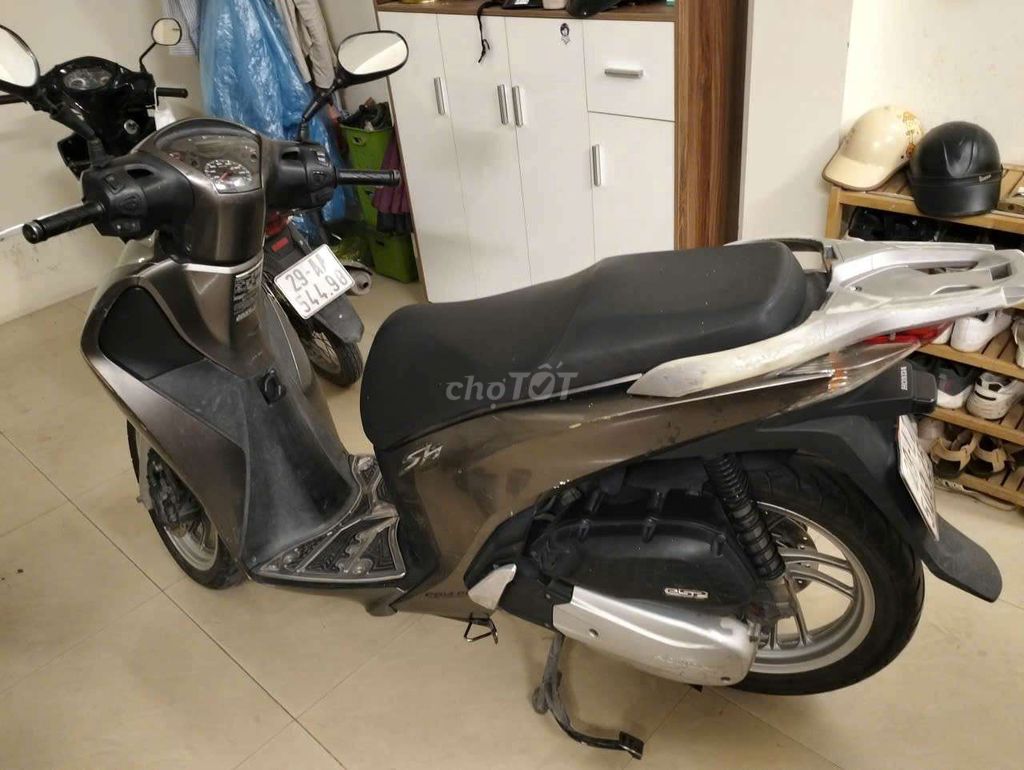 Хонда SH 150i коричневая 10300 км