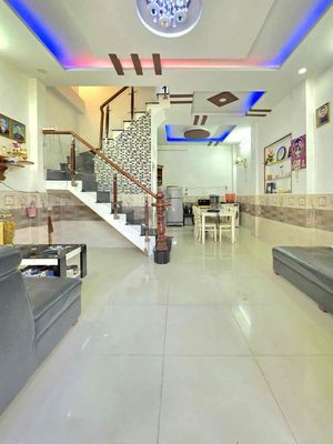 NHÀ ĐẸP 4 TẦNG- 4PN- SHR HOÀN CÔNG- HUỲNH TẤN PHÁT- NHỈNH 4 TỶ- KDC HH