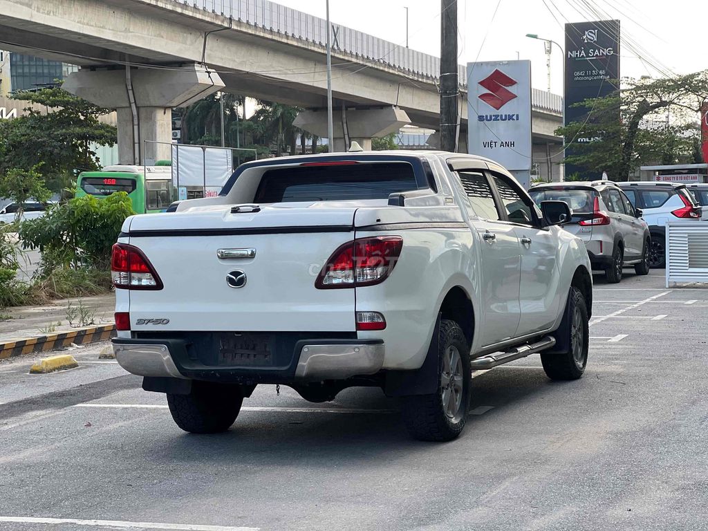 Mazda BT 50 2020 Standard 2.2L 4x4 MT. Mua bán Ô tô tại Quận Hà Đông Hà Nội được đăng bởi Đỗ Tiên  hình 6