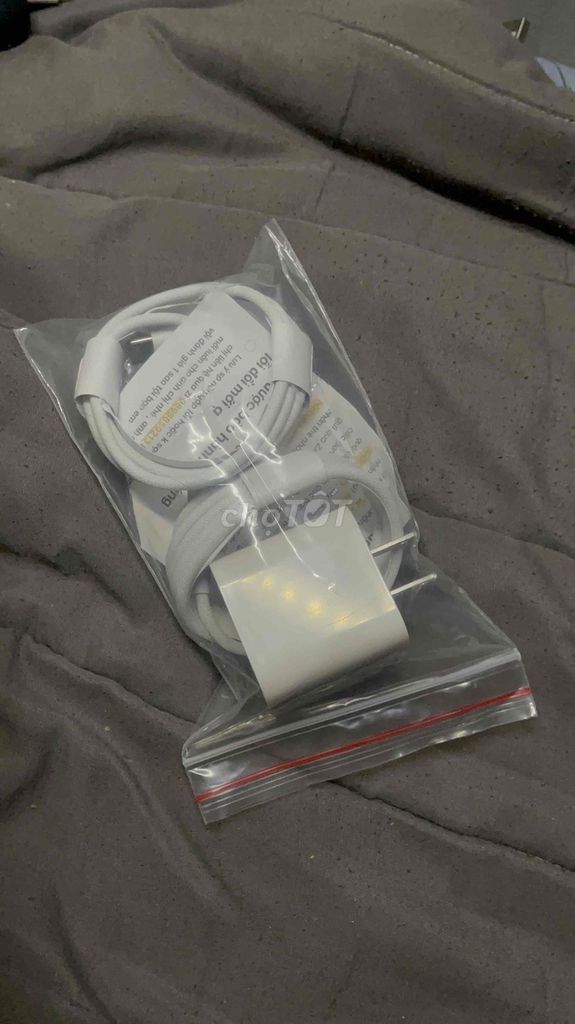 Bộ sạc iPhone Trắng Mới. Mua bán Phụ kiện (Màn hình, Chuột...) tại Quận Bình Thạnh Tp Hồ Chí Minh được đăng bởi hoàng dungz hình 1