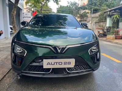 VinFast VF7 2024 Plus ĐK 2025 - 8000km - Mua Pin. Mua bán Ô tô tại Thành phố Thủ Đức Tp Hồ Chí Minh được đăng bởi Hồng My