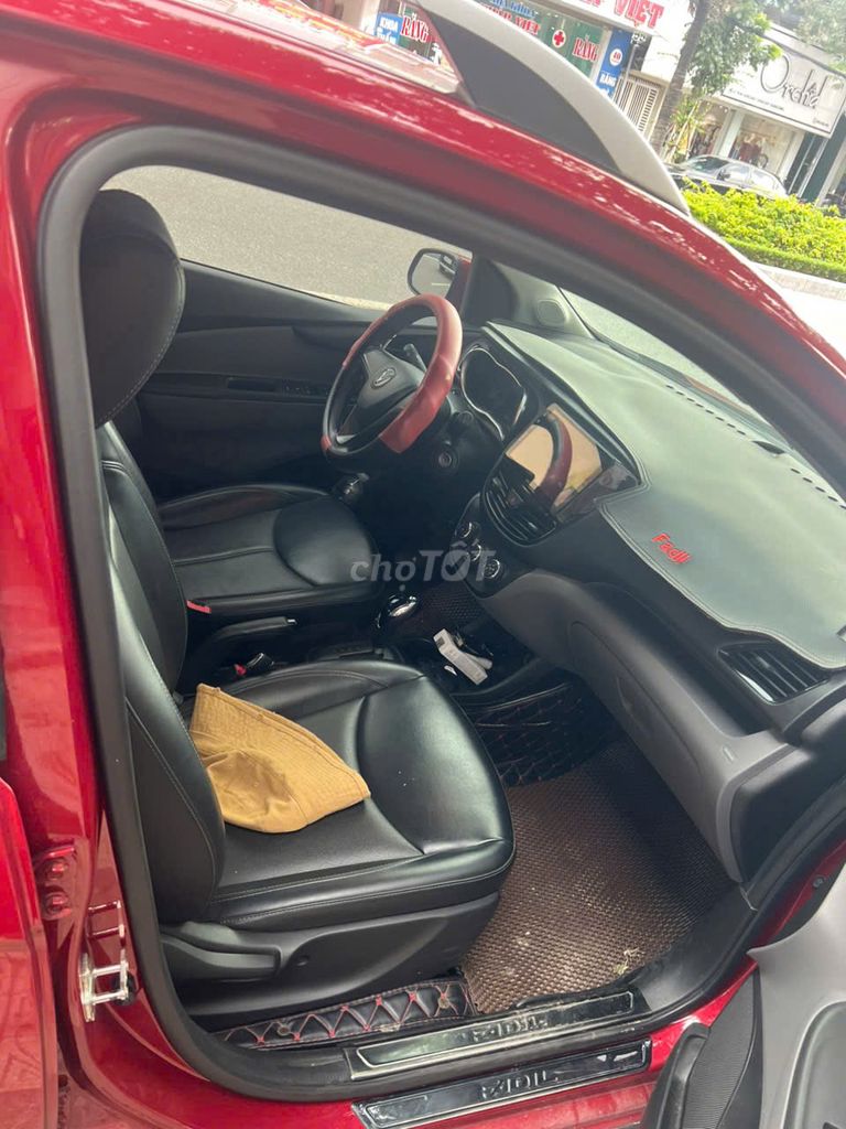 VinFast Fadil 2020 1.4 AT - 42000 km. Mua bán Ô tô tại Thành Phố Đồng Hới Quảng Bình được đăng bởi Đinh Nam Sơn hình 8