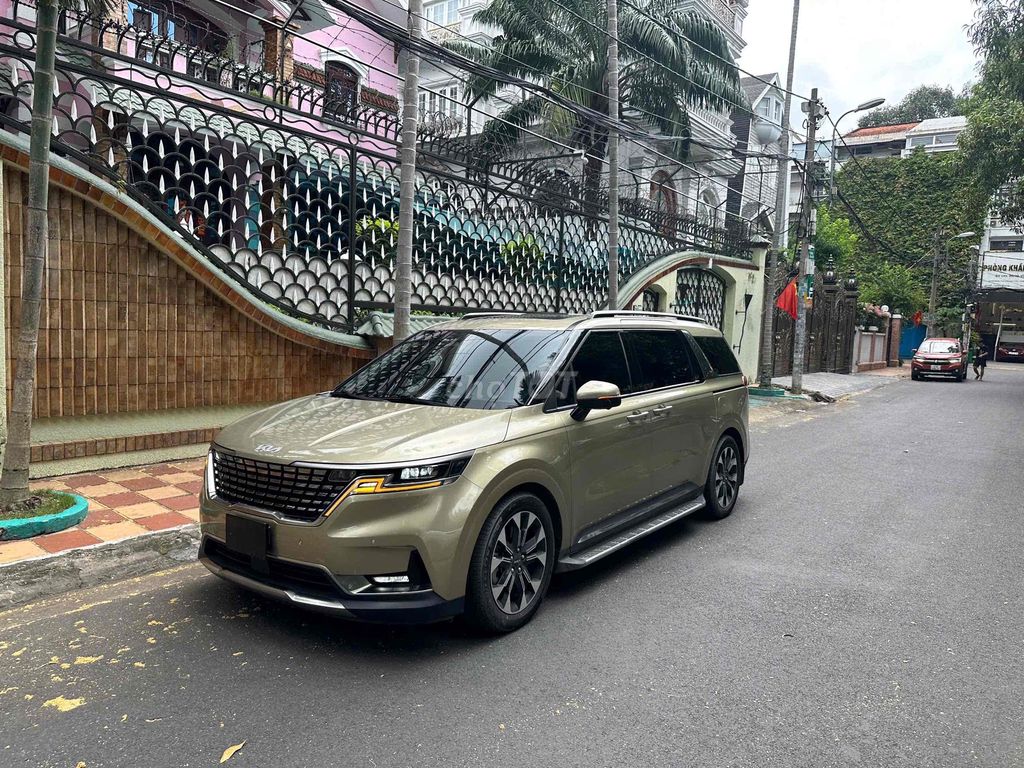 Kia Carnival 2022 2.2D Signature 7 ghế (clone) - 7. Mua bán Ô tô tại Quận 7 Tp Hồ Chí Minh được đăng bởi Lê quốc toàn hình 7