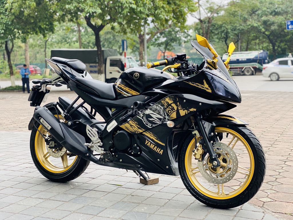 YAMAHA R15 V2 NHẬP KHẨU CỰC HÓT  2018. Mua bán Xe máy tại Quận Nam Từ Liêm Hà Nội được đăng bởi Minh Trí hình 2