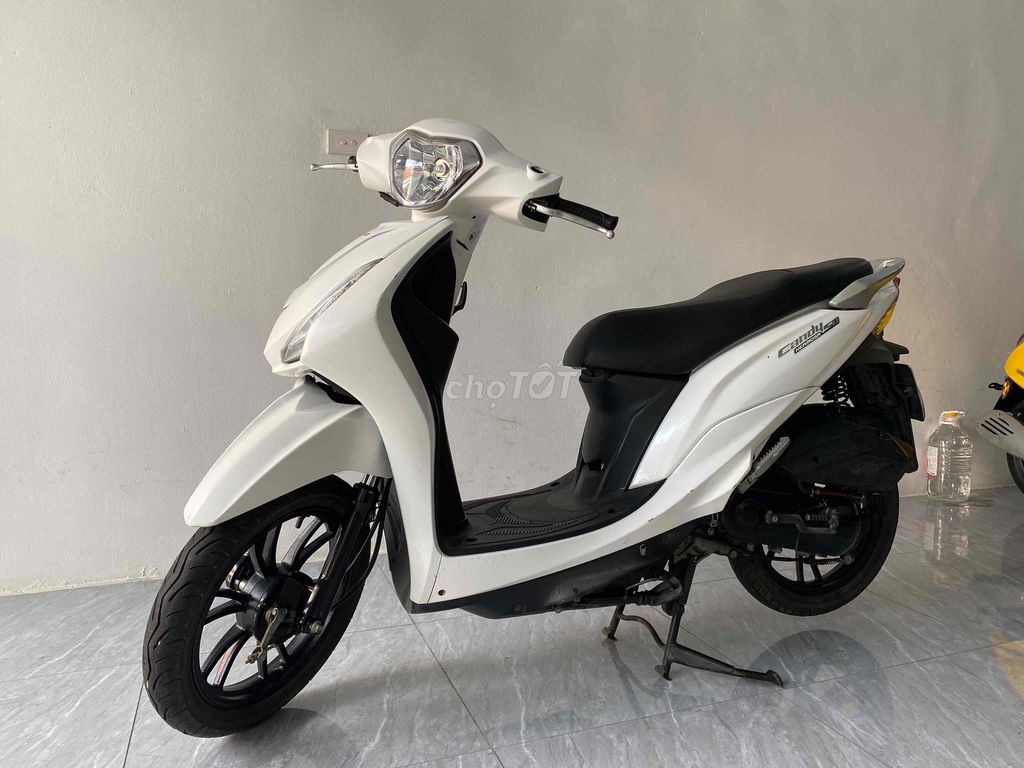 Kymco hermosa 50cc chạy 6000km. Mua bán Xe máy tại Quận Nam Từ Liêm Hà Nội được đăng bởi Xe Máy Tấn Hiền  hình 4