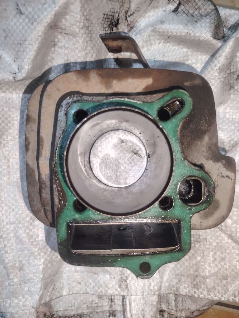 Lòng xe Wave 110. Mua bán Phụ tùng xe tại Thành phố Biên Hòa Đồng Nai được đăng bởi Thong Phan hình 4