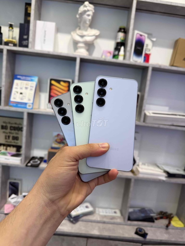 Samsung S25 256GB Xám. Mua bán Điện thoại tại Quận 3 Tp Hồ Chí Minh được đăng bởi 2 Hand STORE  hình 1