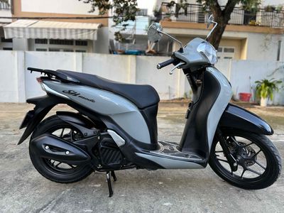 SH Mode Xám xi măng khoá thông minh. Mua bán Xe máy tại Quận Thanh Khê Đà Nẵng được đăng bởi Long