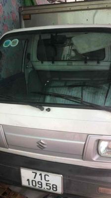 Xe tải nhẹ Suzuki Carry màu trắng bạc. Mua bán Xe tải, xe ben tại Huyện Lai Vung Đồng Tháp được đăng bởi Le Minh