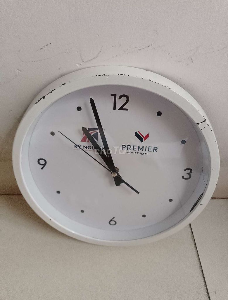 Tằng đồng hồ treo tường.. Mua bán Nội thất, đồ gia dụng khác tại Thành phố Vũng Tàu Bà Rịa - Vũng Tàu được đăng bởi Emanuel Nguyen hình 1