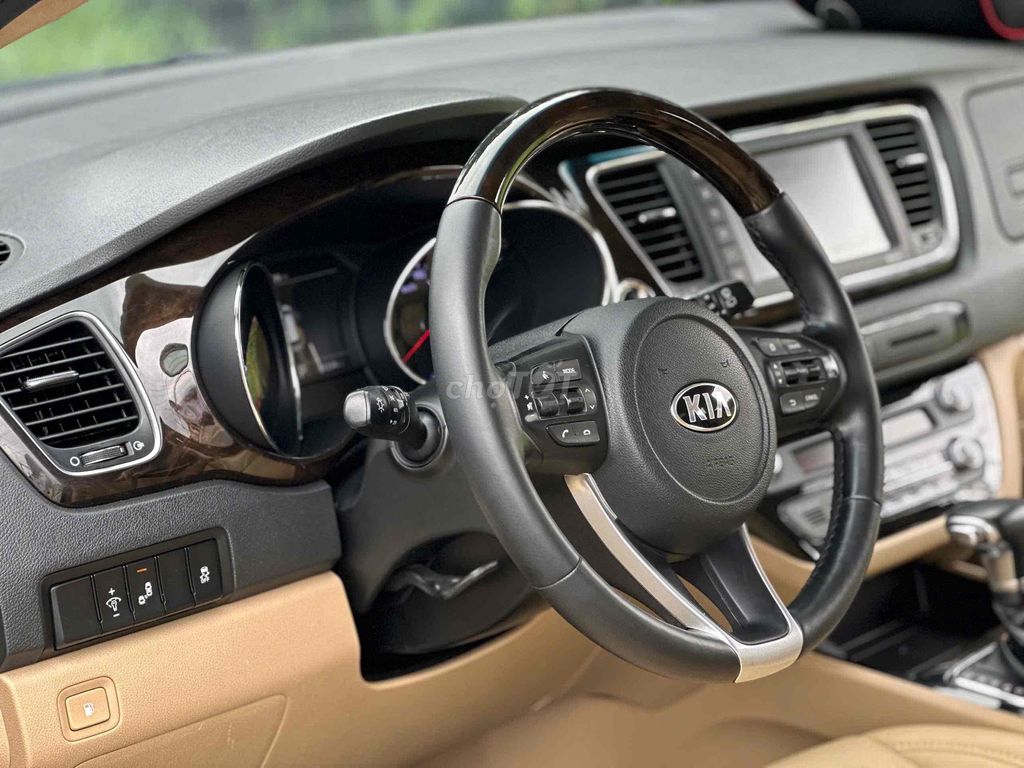 Kia Sedona 2019 PLATIUM - 97000 km dầu full. Mua bán Ô tô tại Quận 12 Tp Hồ Chí Minh được đăng bởi Phong hình 9