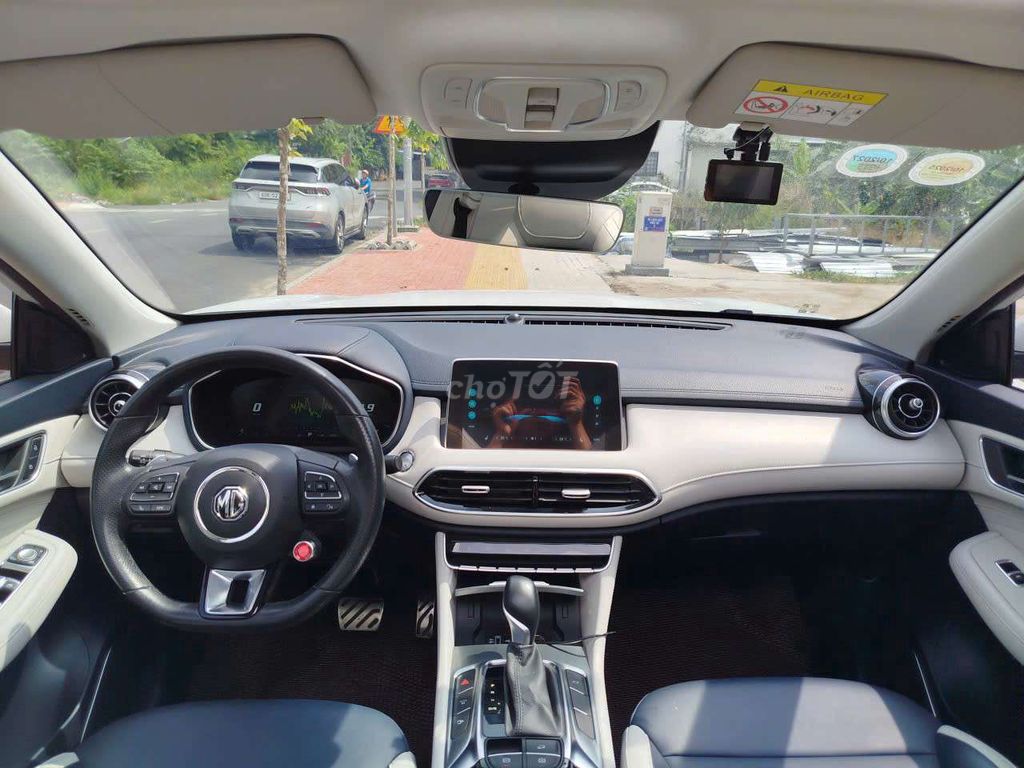 MG HS Luxury 2023. Mua bán Ô tô tại Quận Bình Tân Tp Hồ Chí Minh được đăng bởi Đạt Nguyễn hình 11