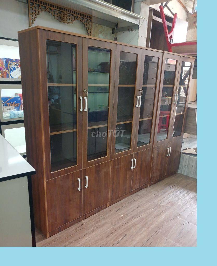 Tủ hồ sơ gỗ nâu đỏ 80x180x35cm. Mua bán Tủ, kệ gia đình tại Quận Bình Tân Tp Hồ Chí Minh được đăng bởi BÀN GHẾ VĂN PHÒNG  hình 1