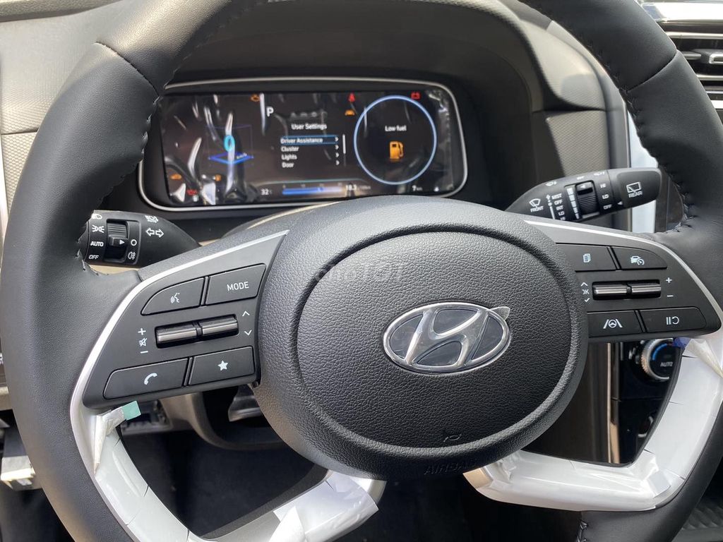 HYUNDAI CRETA 1.5L TIÊU CHUẨN. Mua bán Ô tô tại Quận Tân Bình Tp Hồ Chí Minh được đăng bởi Hoàng Nghĩa Hyundai Trường Chinh hình 4