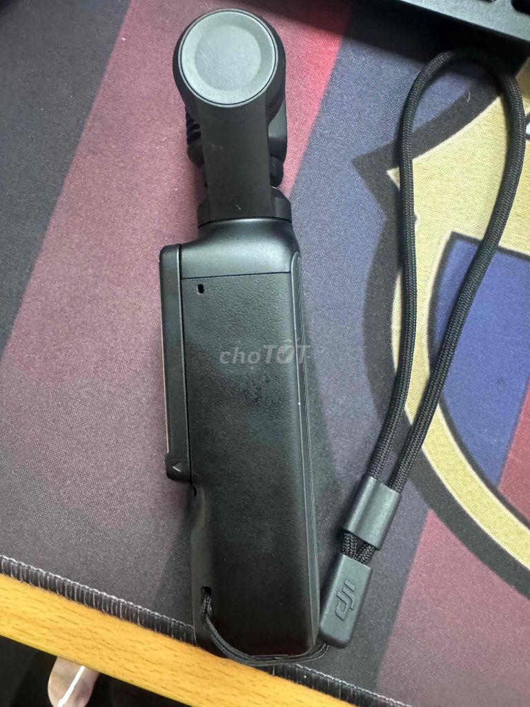 Máy quay DJI Osmo Pocket 3 cũ + hộp đựng lên Urzm. Mua bán Máy ảnh, Máy quay tại Quận Long Biên Hà Nội được đăng bởi Nguyễn Huy hình 1