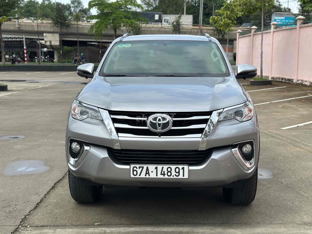 Fortuner xăng nhập khẩu Indo 1chủ bảo dưỡng Toyota. Mua bán Ô tô tại Huyện Hóc Môn Tp Hồ Chí Minh được đăng bởi Hiền Nguyễn hình 1