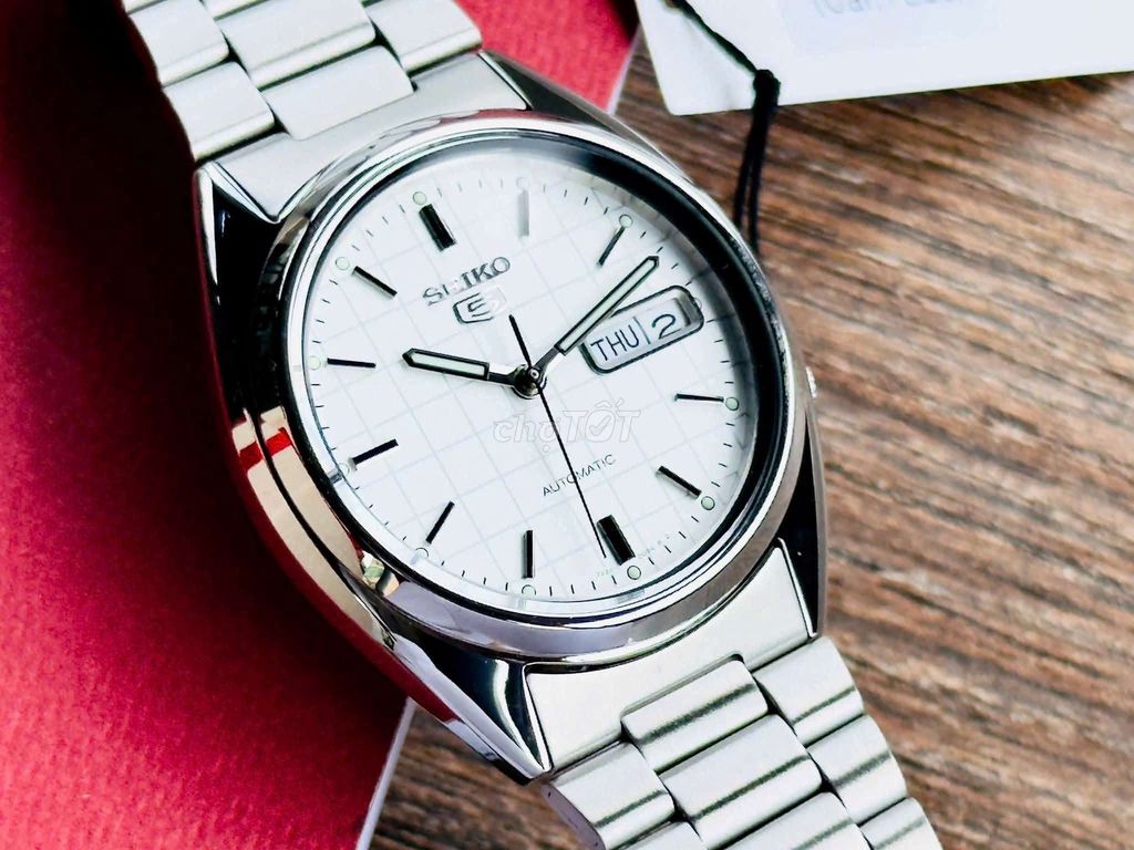 Đồng hồ Seiko 5 Automatic SNXF05K1. Mua bán Đồng hồ tại Quận Hải Châu Đà Nẵng được đăng bởi Lorencia Xách Tay hình 1