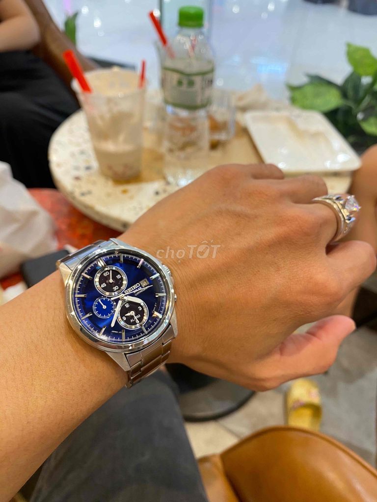 Đồng hồ Seiko Unisex Kim loại Bạc Xanh. Mua bán Đồng hồ tại Thành phố Huế Thừa Thiên Huế được đăng bởi Lucy  hình 1