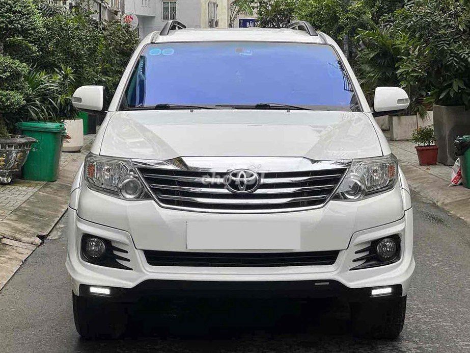 Toyota Fortuner TRD Sportivo 2016 4x2 AT. Mua bán Ô tô tại Quận Gò Vấp Tp Hồ Chí Minh được đăng bởi Ca Thị Thanh Huệ hình 7